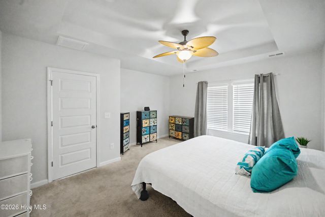 9056 Island Shore Avenue, Calabash, NC 28467
