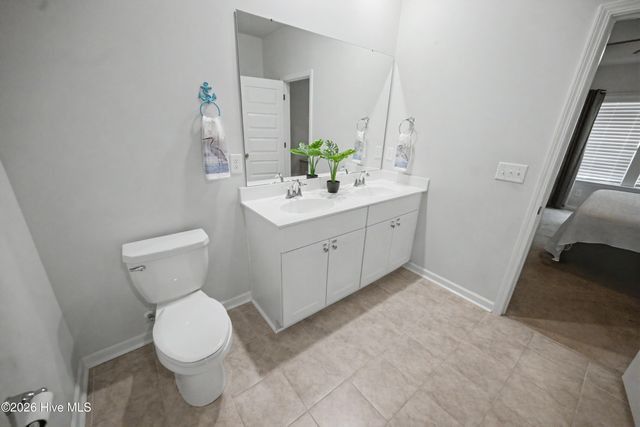 9056 Island Shore Avenue, Calabash, NC 28467