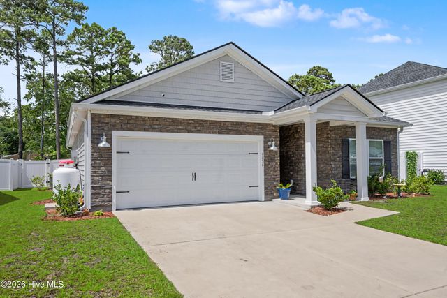 9056 Island Shore Avenue, Calabash, NC 28467