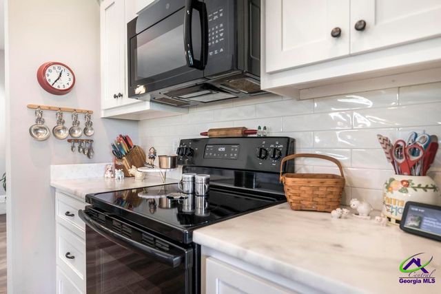 2303 Quail Ridge Lane, Perry, GA 31069