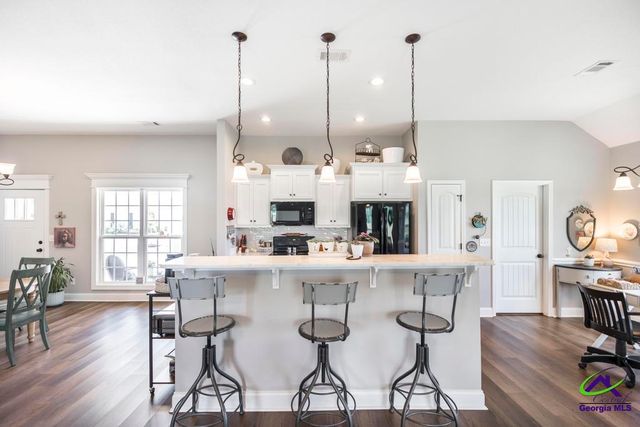 2303 Quail Ridge Lane, Perry, GA 31069