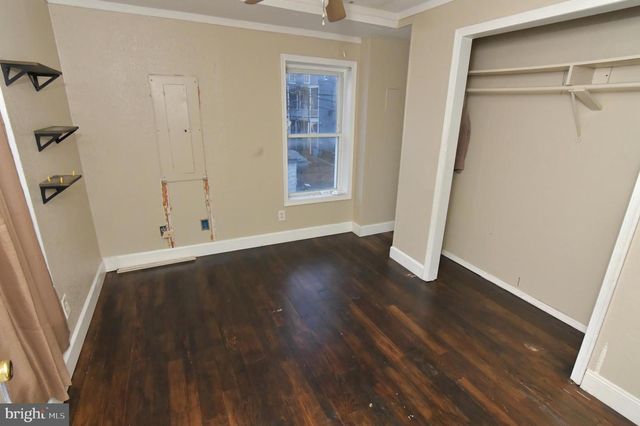 214 N COLLEGE ST, Martinsburg, WV 25401