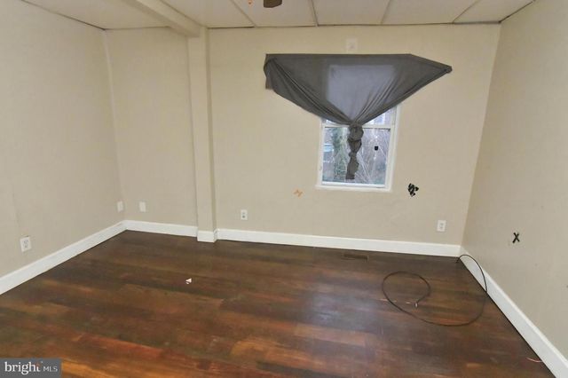 214 N COLLEGE ST, Martinsburg, WV 25401