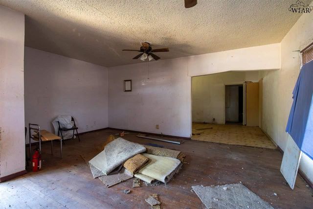 1429 25TH STREET, Wichita Falls, TX 76301