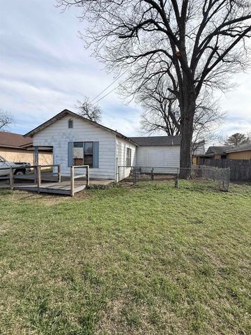 1429 25TH STREET, Wichita Falls, TX 76301