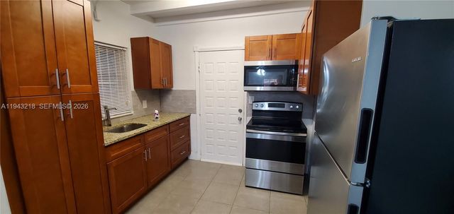 1887 NW 66th St, Miami, FL 33147