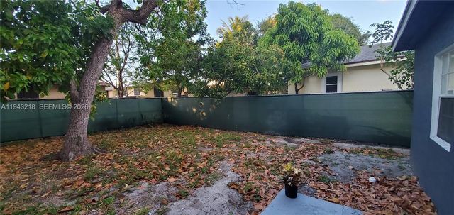 1887 NW 66th St, Miami, FL 33147