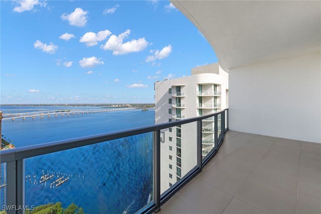 3000 Oasis Grand BLVD MPH6, Fort Myers, FL 33916