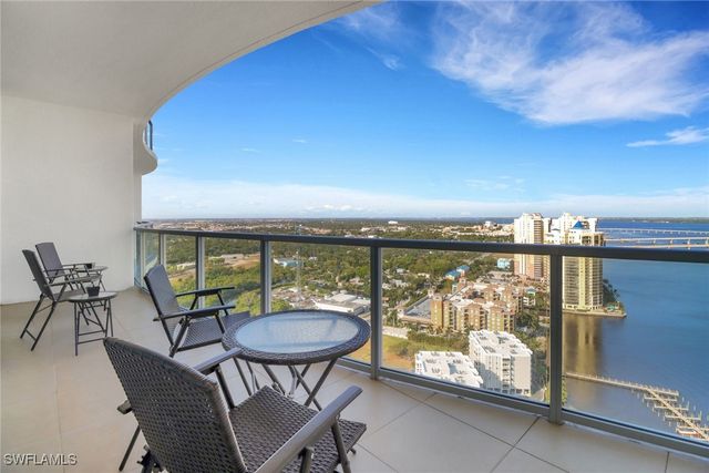 3000 Oasis Grand BLVD MPH6, Fort Myers, FL 33916