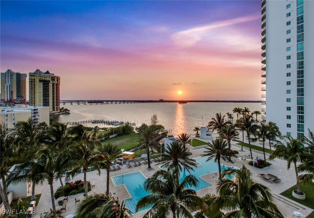 3000 Oasis Grand BLVD MPH6, Fort Myers, FL 33916