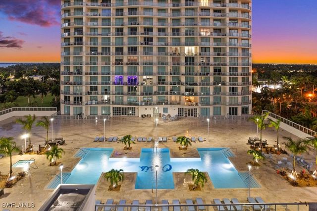 3000 Oasis Grand BLVD MPH6, Fort Myers, FL 33916