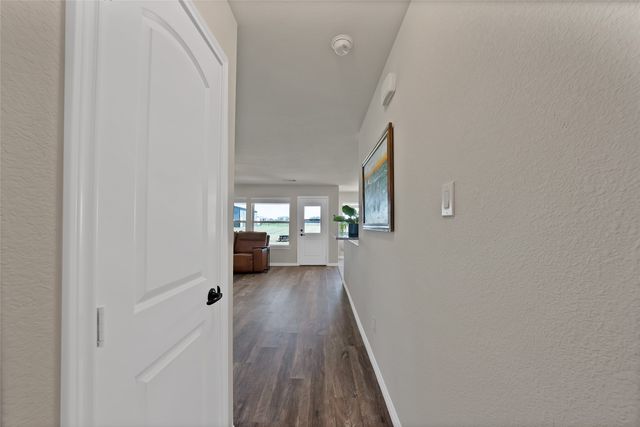 7450 Briar Road, Azle, TX 76020