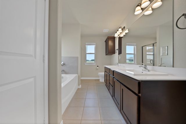 7450 Briar Road, Azle, TX 76020