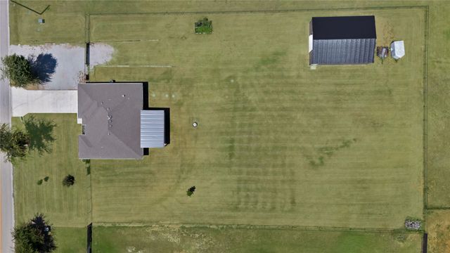 7450 Briar Road, Azle, TX 76020