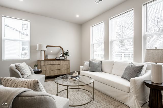 530 W 41st Street, Indianapolis, IN 46208