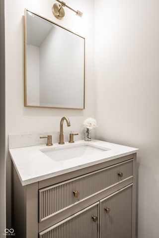 530 W 41st Street, Indianapolis, IN 46208