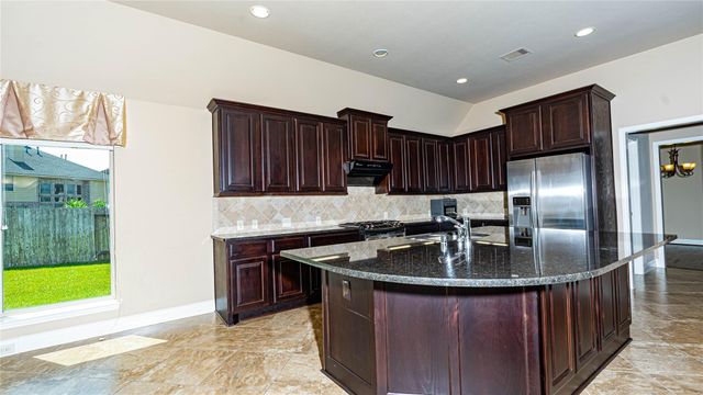 1601 Enchanted Brook Court, Rosenberg, TX 77471