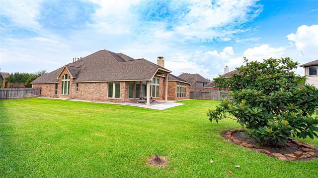 1601 Enchanted Brook Court, Rosenberg, TX 77471
