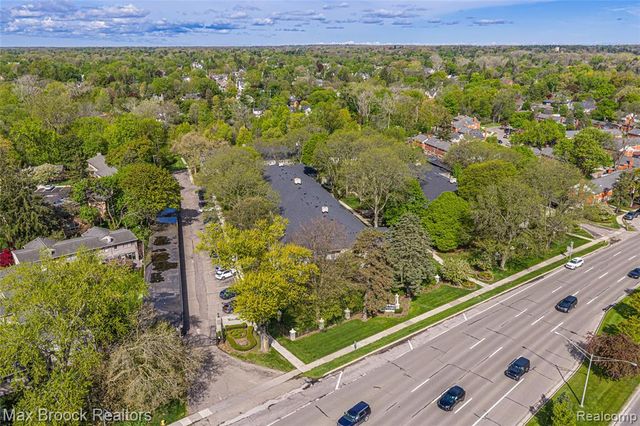 1111 N Old Woodward Avenue 23, Birmingham, MI 48009