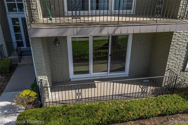 1111 N Old Woodward Avenue 23, Birmingham, MI 48009