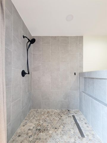 18603 Point Lookout Drive, Houston, TX 77058