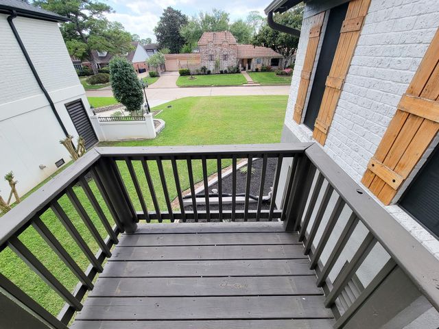 18603 Point Lookout Drive, Houston, TX 77058