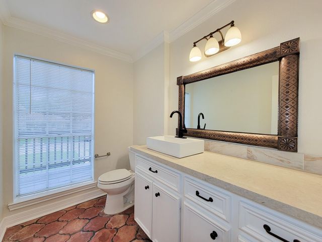 18603 Point Lookout Drive, Houston, TX 77058