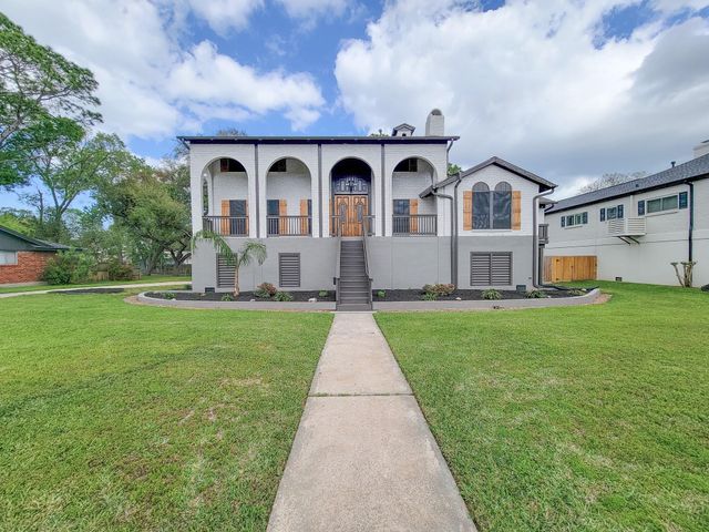 18603 Point Lookout Drive, Houston, TX 77058