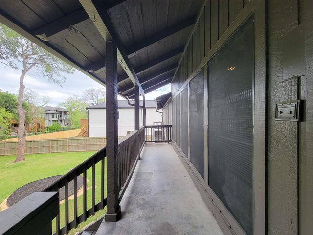 18603 Point Lookout Drive, Houston, TX 77058