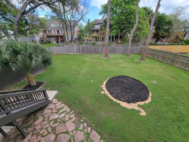 18603 Point Lookout Drive, Houston, TX 77058