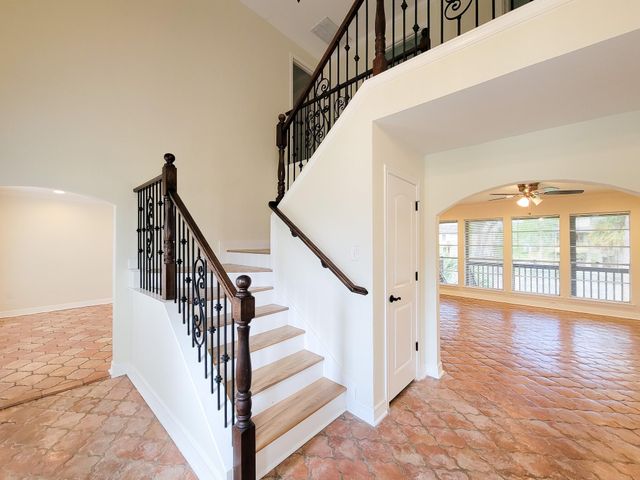 18603 Point Lookout Drive, Houston, TX 77058