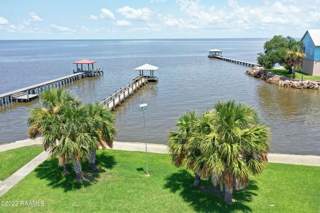 119 Vermillion Bay Lane, Cypremort Point, LA 70538