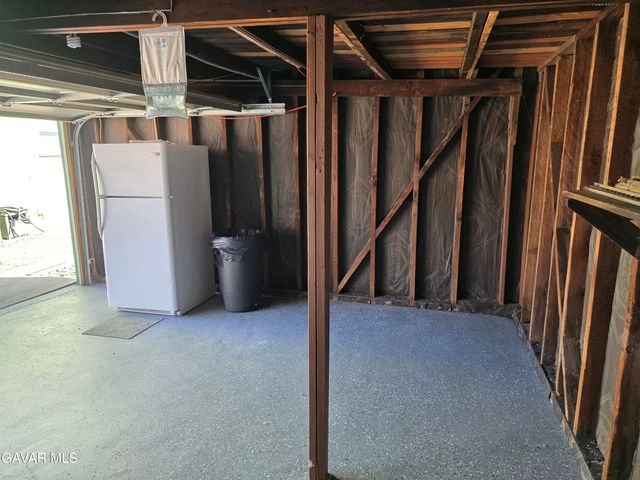 1424 W 94th Place, Los Angeles, CA 90047