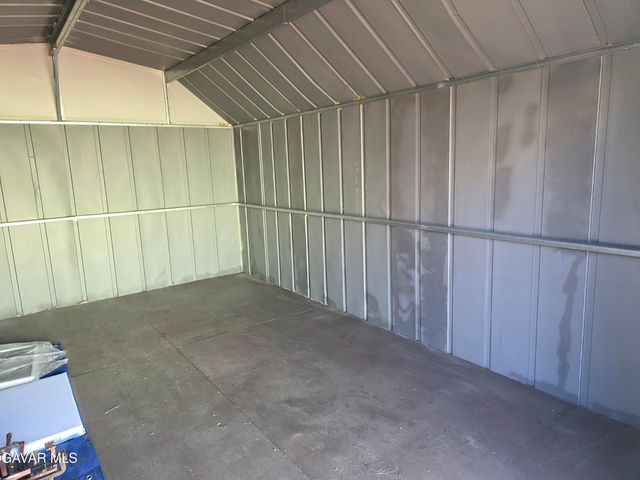 1424 W 94th Place, Los Angeles, CA 90047