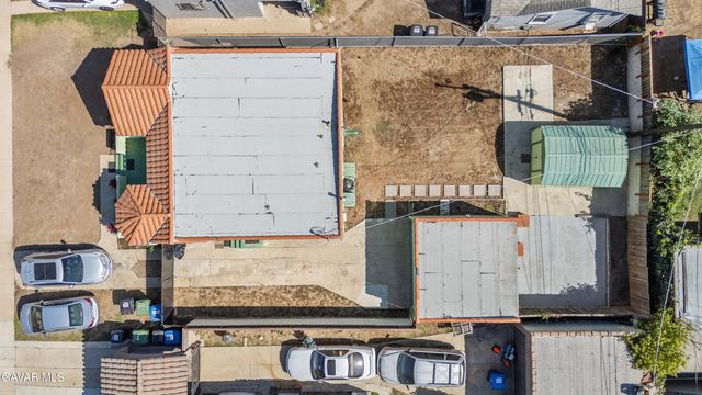 1424 W 94th Place, Los Angeles, CA 90047