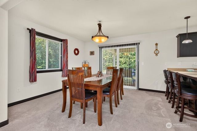 6608 184th Drive SE, Snohomish, WA 98290