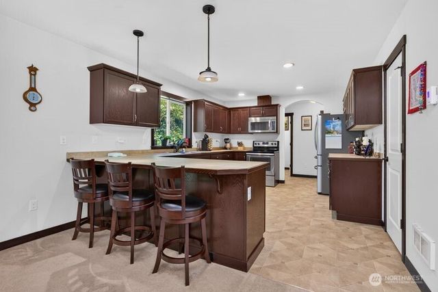 6608 184th Drive SE, Snohomish, WA 98290
