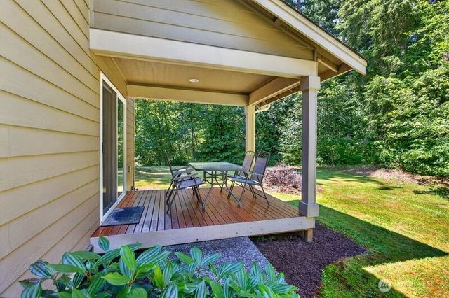 6608 184th Drive SE, Snohomish, WA 98290