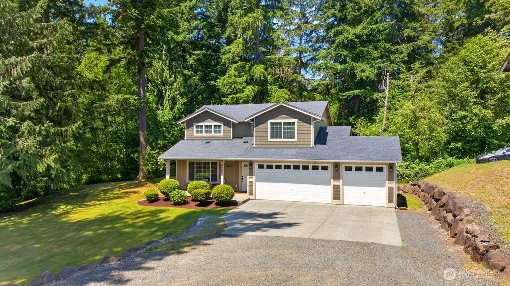 6608 184th Drive SE, Snohomish, WA 98290