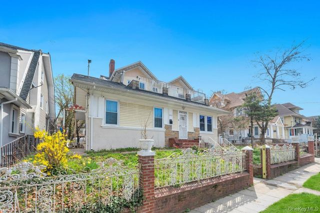 10927 196th Street, Saint Albans, NY 11412