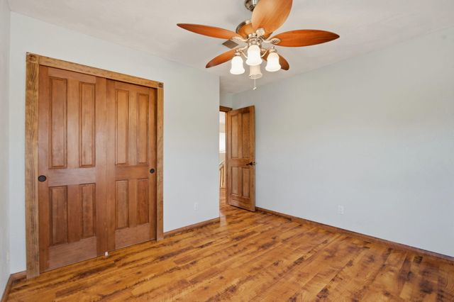 9633 De Vargas Loop NE, Albuquerque, NM 87109
