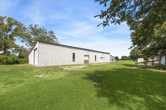 4343 Buller Rd, Brookshire, TX 77423