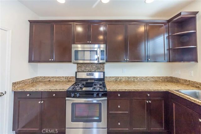 12011 Millennium Park Court, Hawthorne, CA 90250