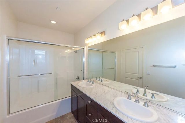 12011 Millennium Park Court, Hawthorne, CA 90250