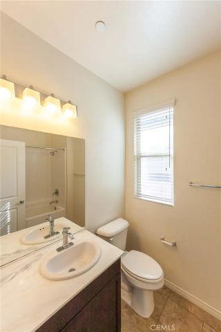 12011 Millennium Park Court, Hawthorne, CA 90250