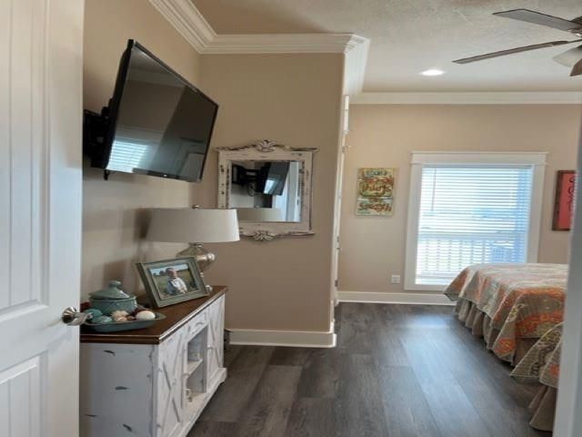 1150 Waterview Lane, Bolivar, TX 77650