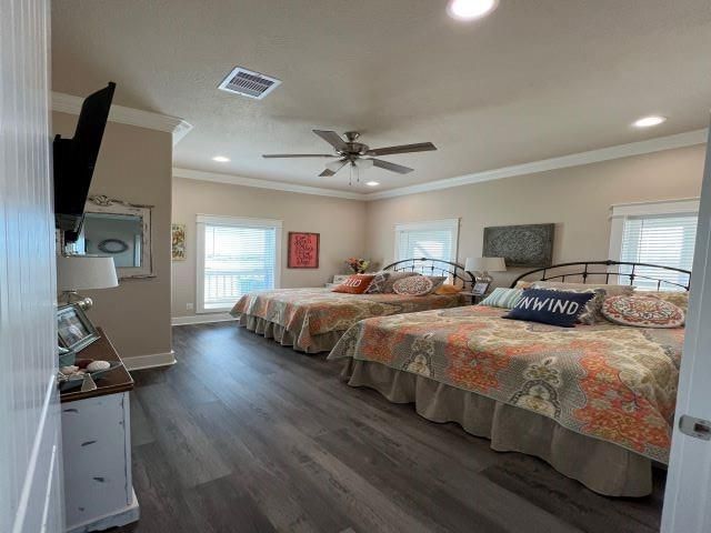 1150 Waterview Lane, Bolivar, TX 77650