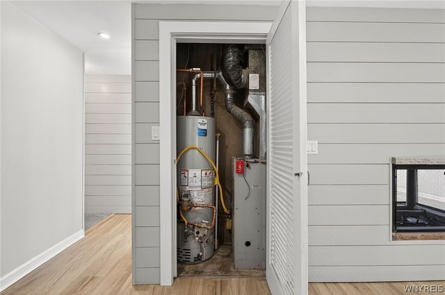 33 Burnside Drive, Tonawanda, NY 14150