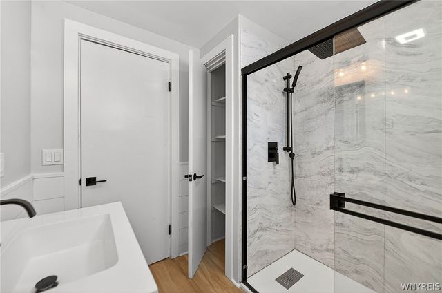 33 Burnside Drive, Tonawanda, NY 14150