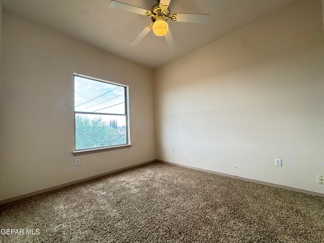 7505 Golden Knight A, El Paso, TX 79904